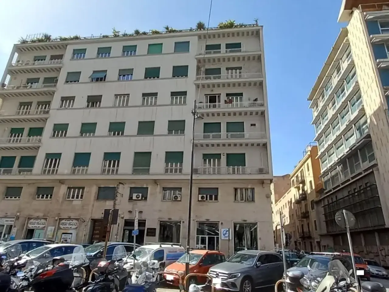 Ufficio in Via Mariano Stabile 261, Palermo, {3} - Foto 1