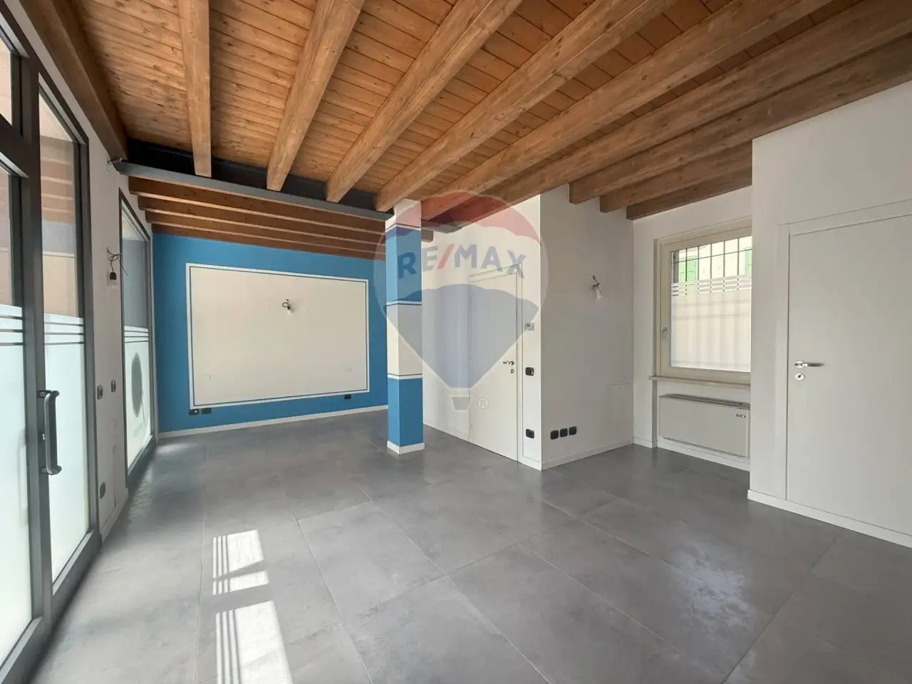 Ufficio in Via Mantova 15, Castel Goffredo, {3} - Foto 1