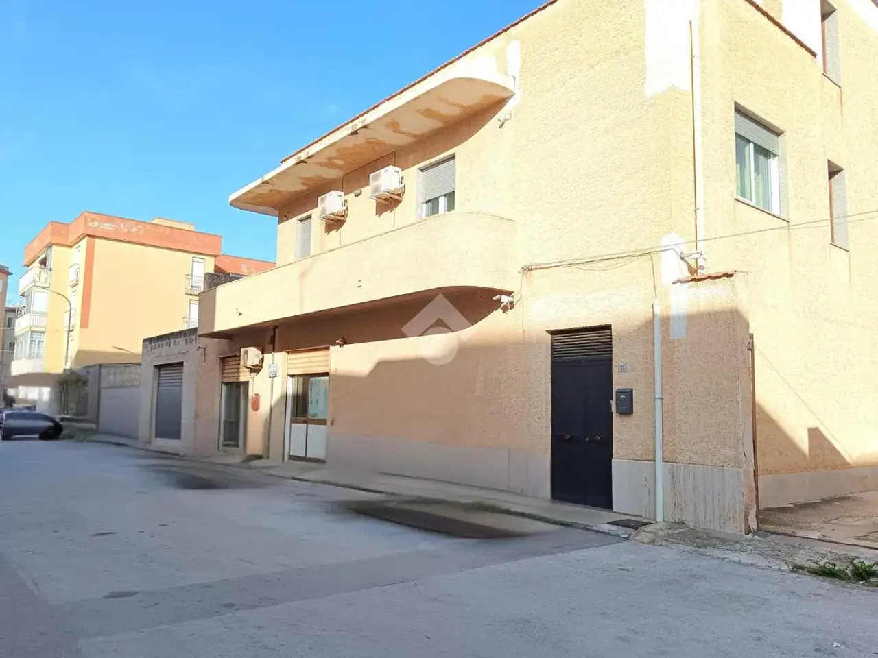 Negozio in Via Alceo 11, Trapani, {3} - Foto 1