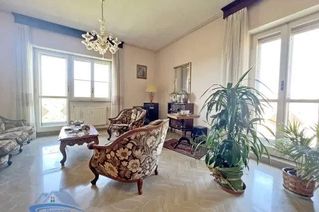 Penthouse in Viale Giacomo Leopardi 30, Terni - Foto 1