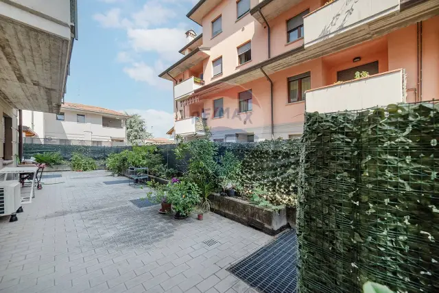 3-room flat in Via Spartaco 69, Caravaggio - Photo 1