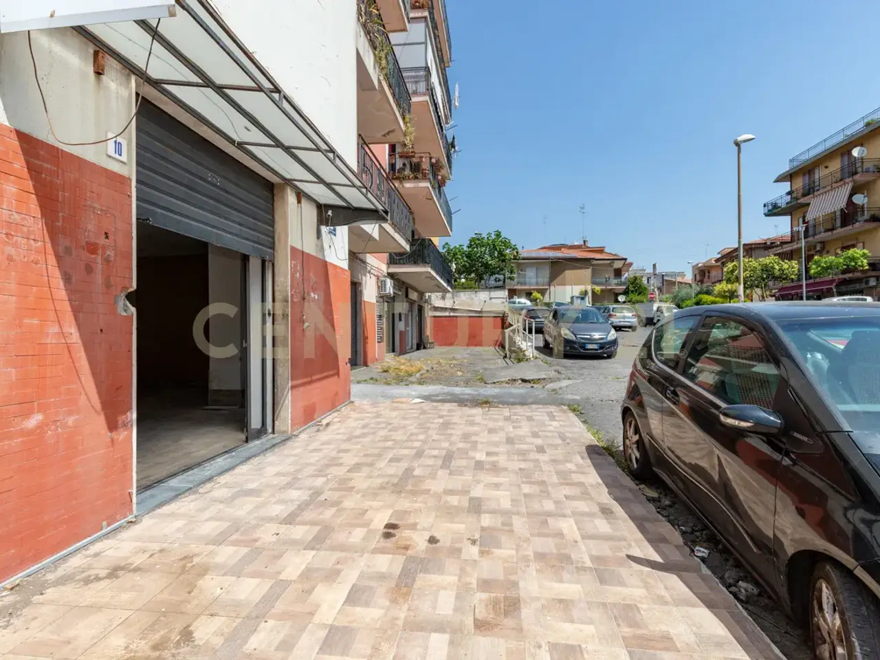 Palazzina commerciale in Via Tiziano 10, Gravina Di Catania, {3} - Foto 2