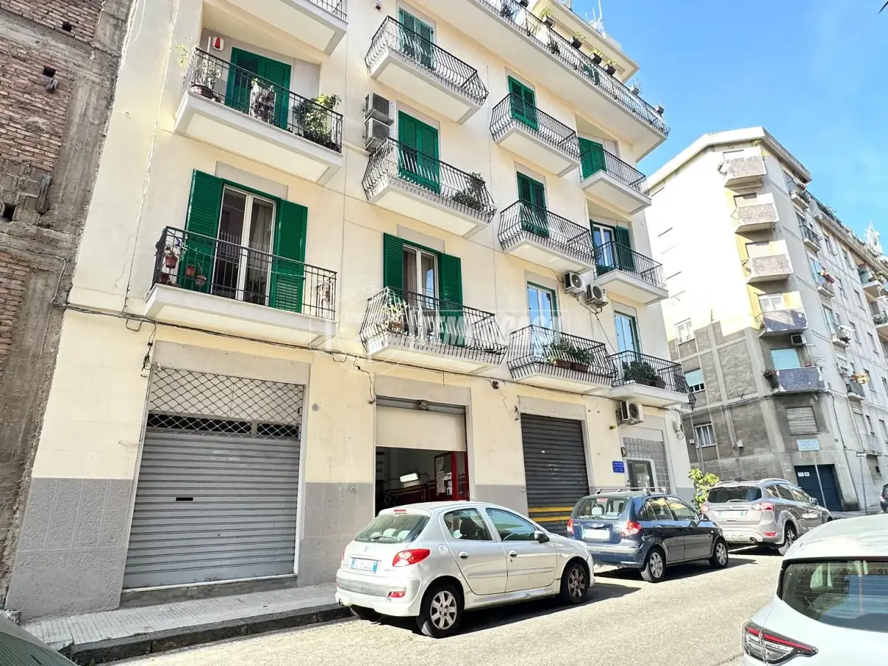 Negozio in Via Calamech 15, Messina, {3} - Foto 1