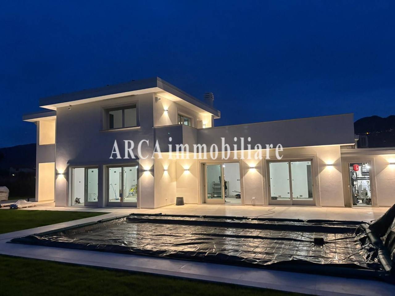 casa indipendente in vendita a Pietrasanta
