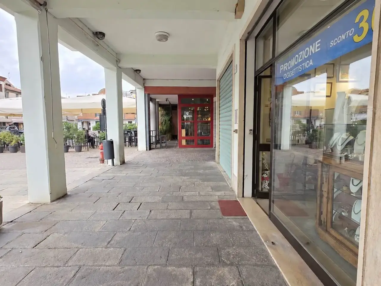 Negozio in Piazza Trento, Este, {3} - Foto 1