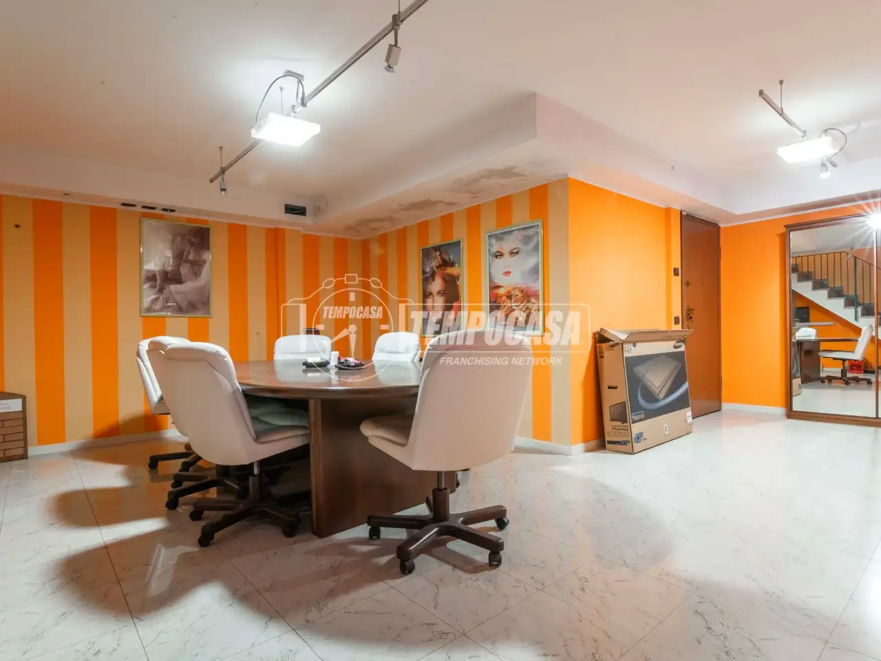 Negozio in Via Trento 59/C, Saronno, {3} - Foto 2