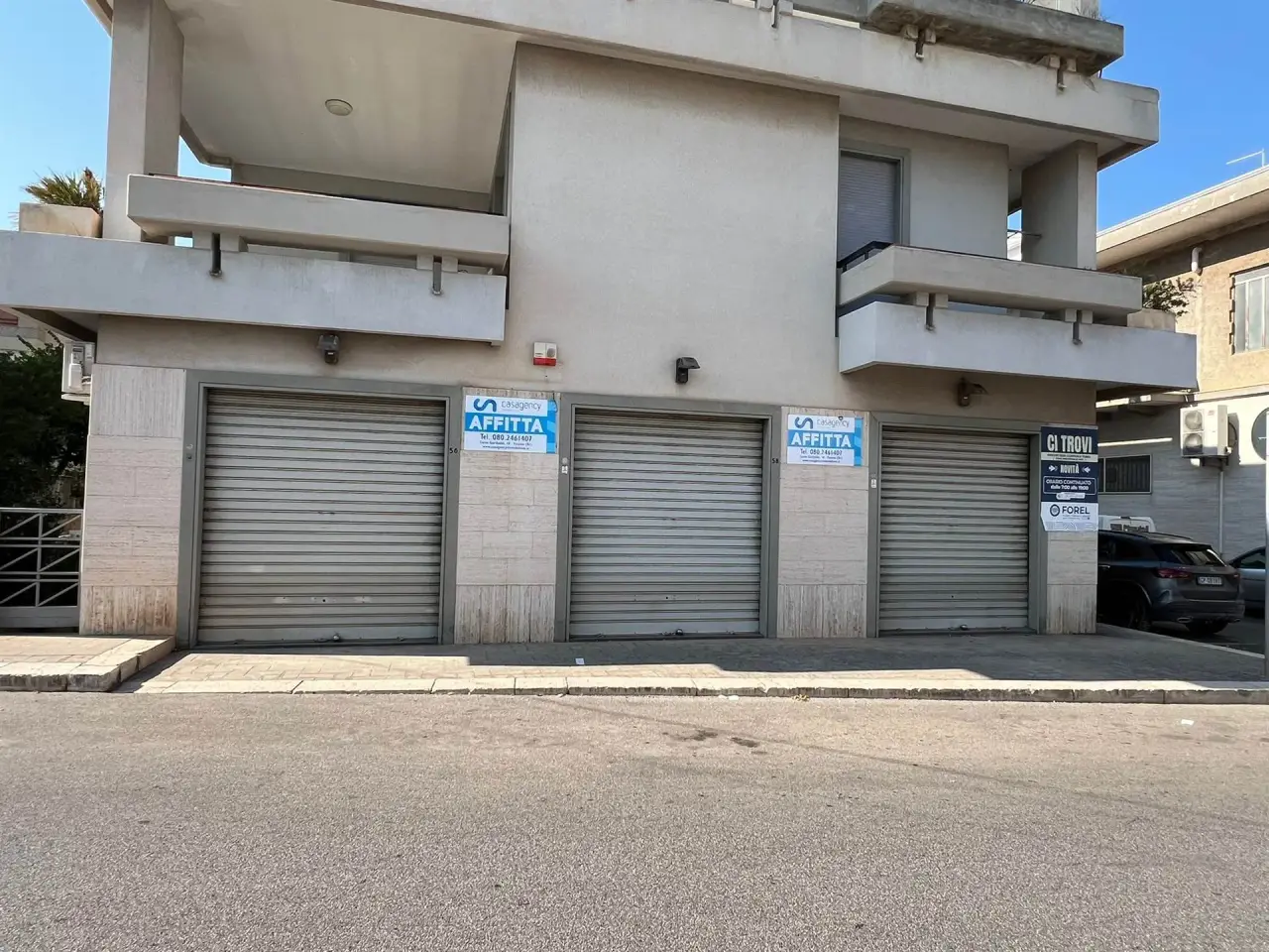 Negozio in Via dell'Artigianato Fasano, Fasano, {3} - Foto 2