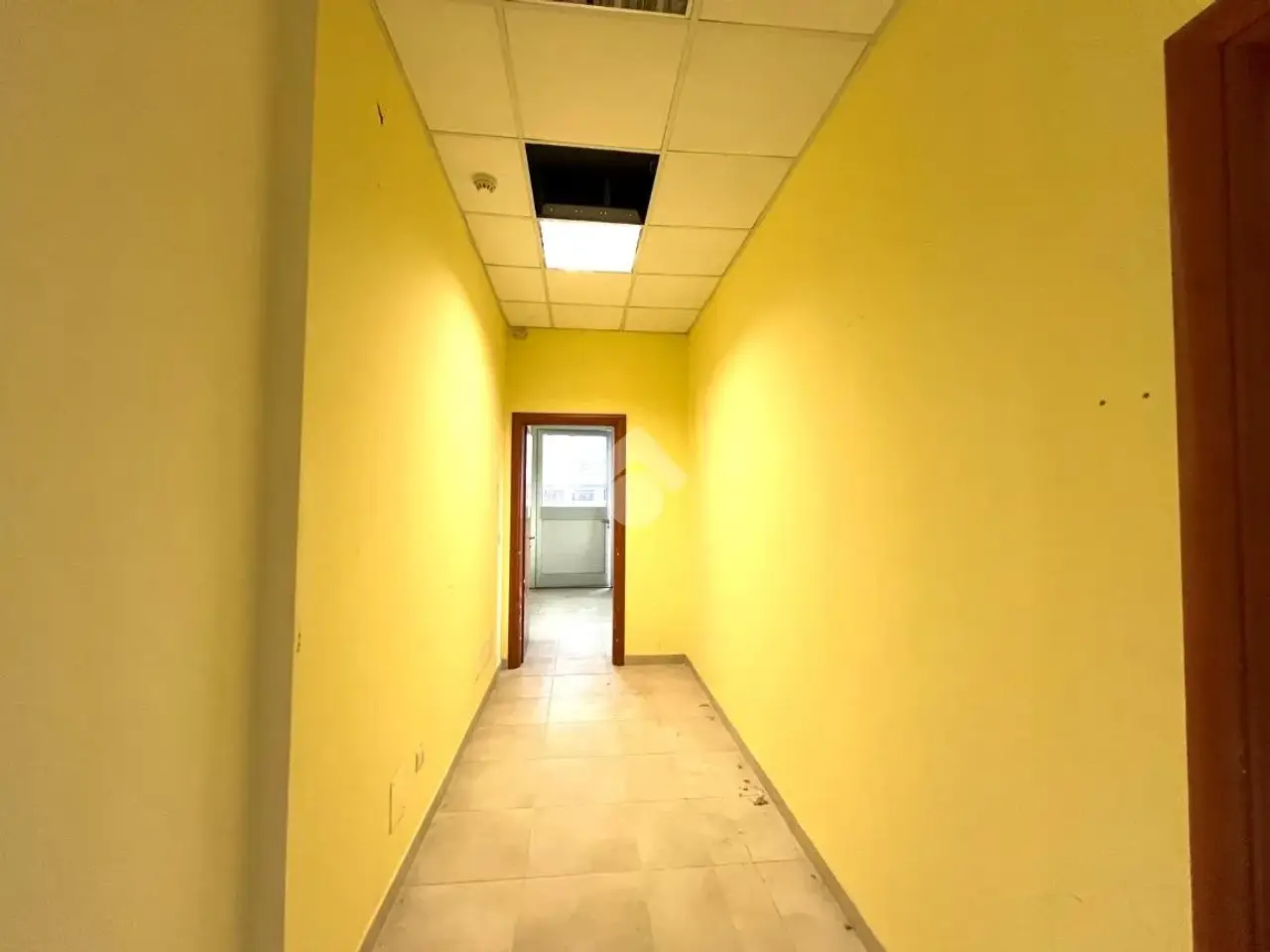 Ufficio in Via Giuseppe Giacomantonio 106, Cosenza, {3} - Foto 1