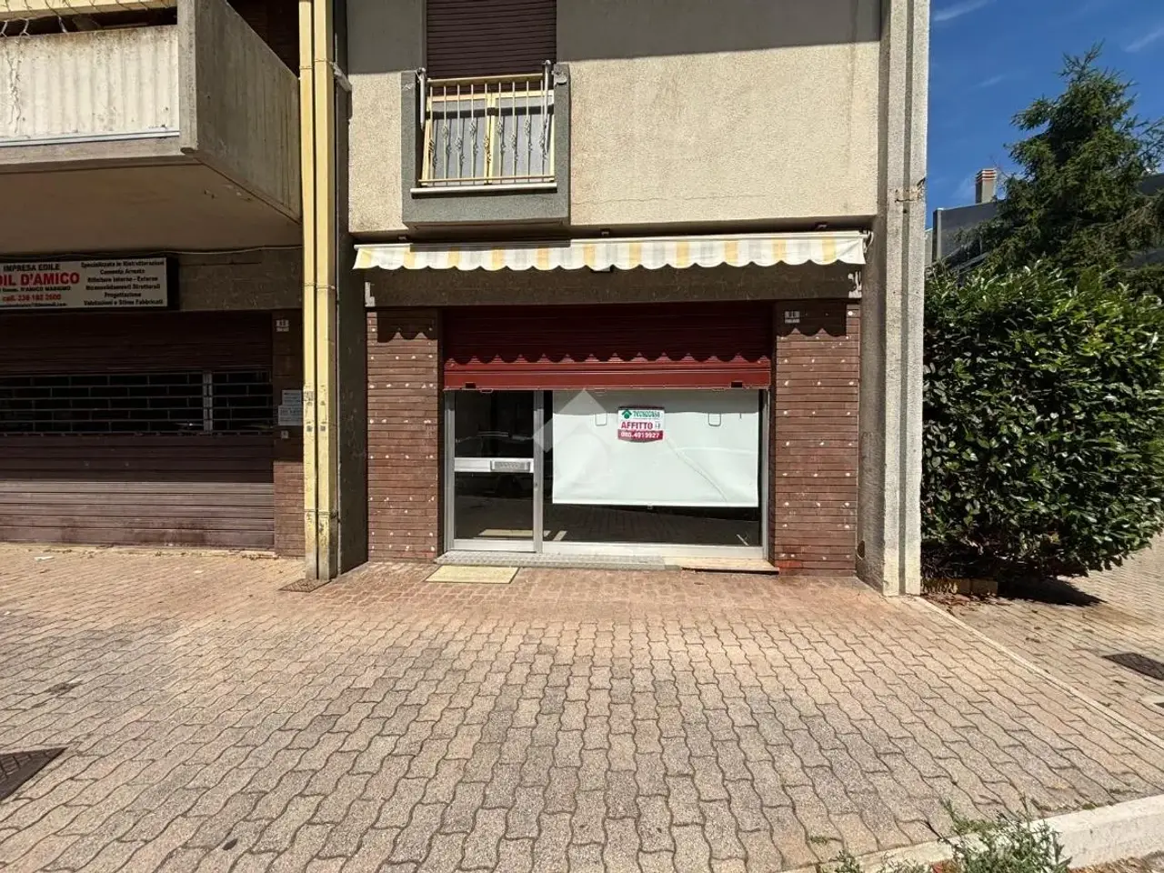 Negozio in Via di Sotto 86, Pescara, {3} - Foto 2