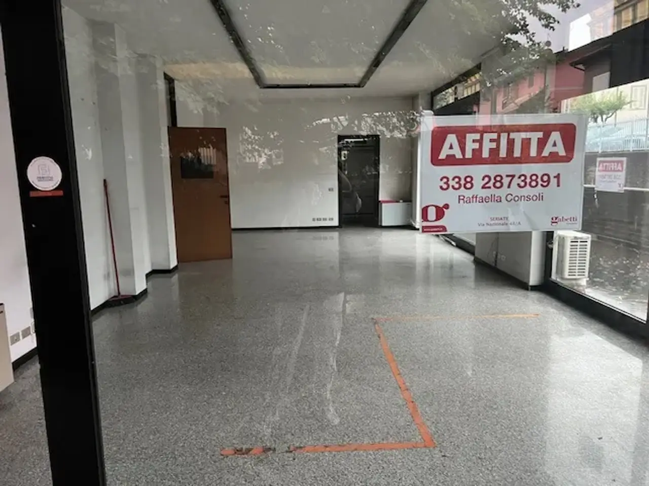 Negozio in Via Chiesa San Grisogono 7, Seriate, {3} - Foto 1