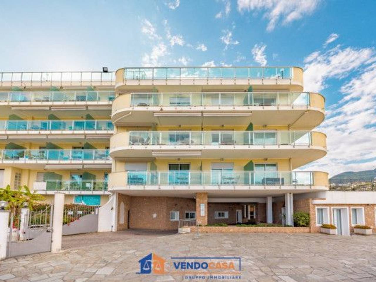 immagine annuncio 1 di 15