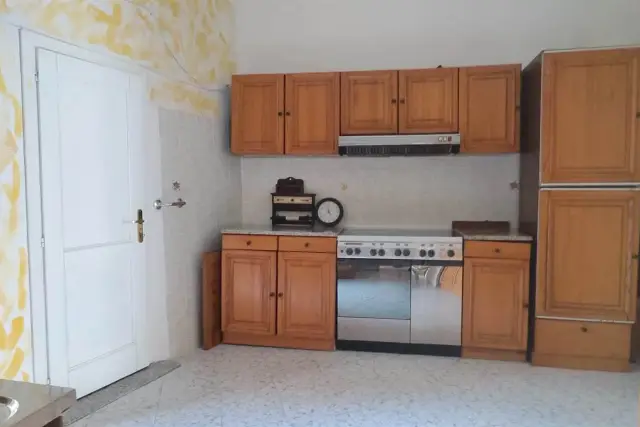 4-room flat in Via Roma, Siniscola - Photo 1