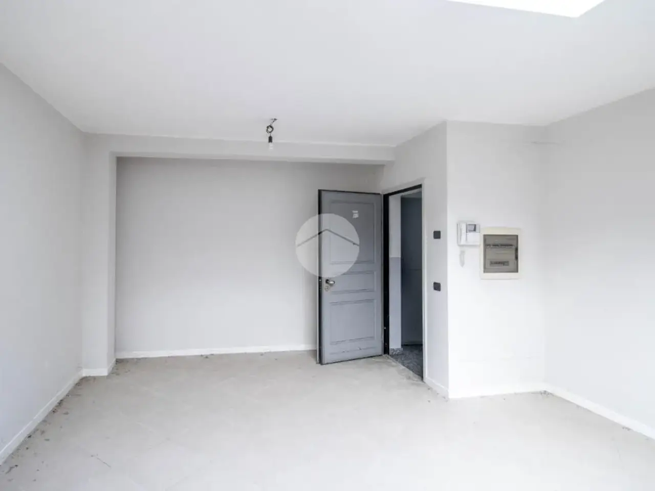 Negozio in Via Gramsci 34, Casalpusterlengo, {3} - Foto 2