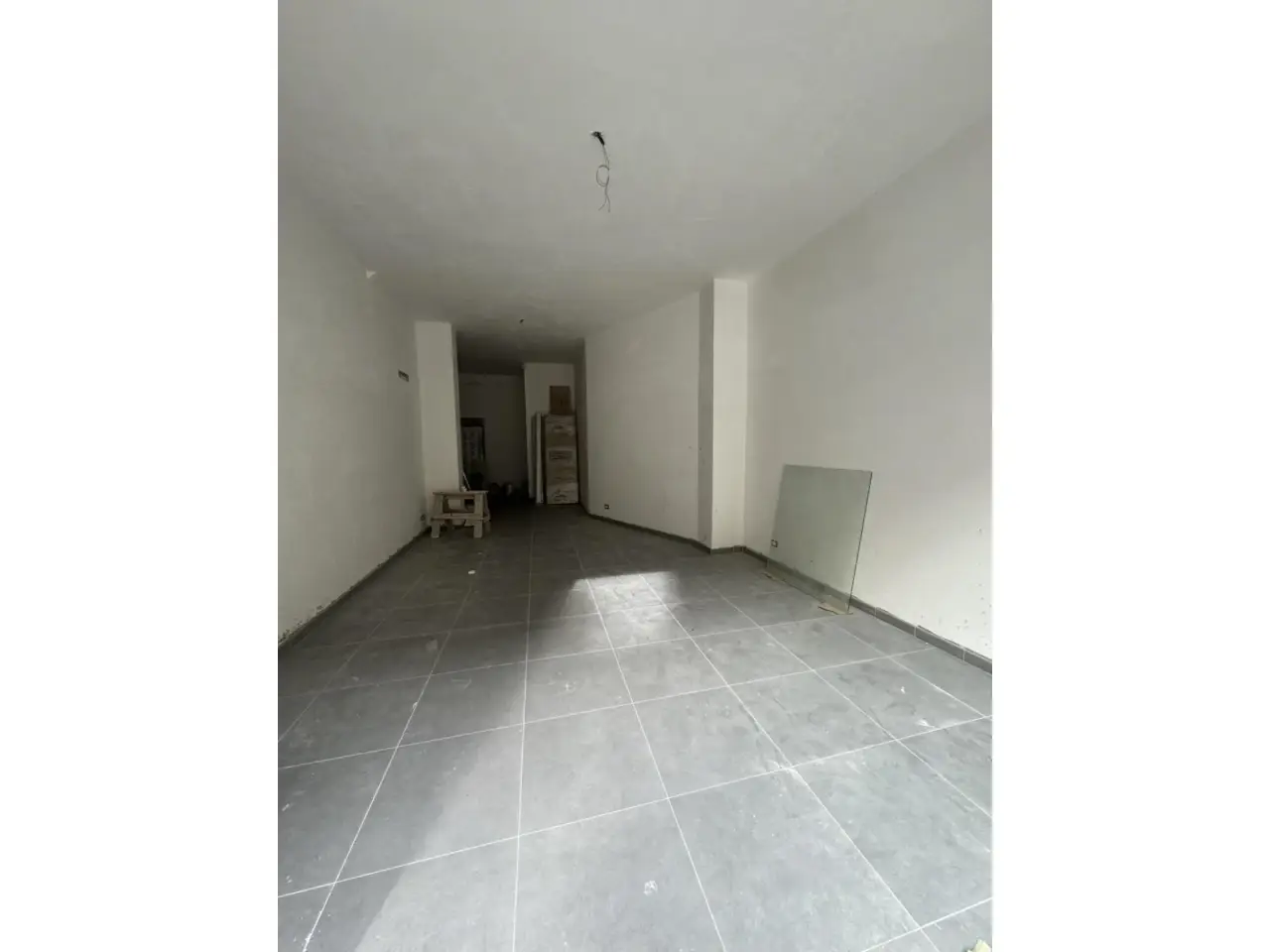 Negozio in Viale 1 Maggio 54, Lamezia Terme, {3} - Foto 1
