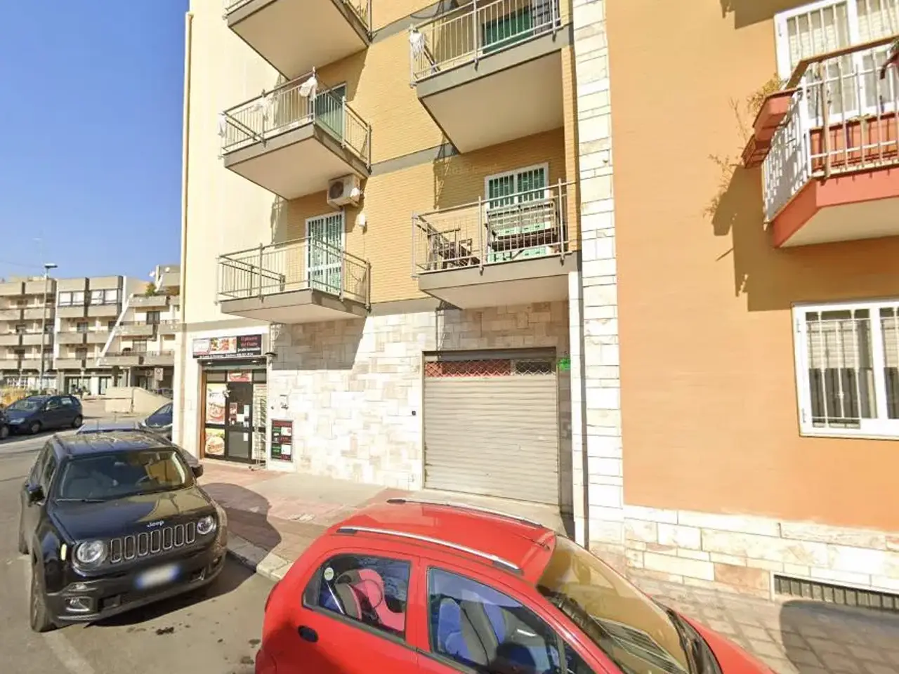 Negozio in Via Francesco Pepe, Bari, {3} - Foto 1