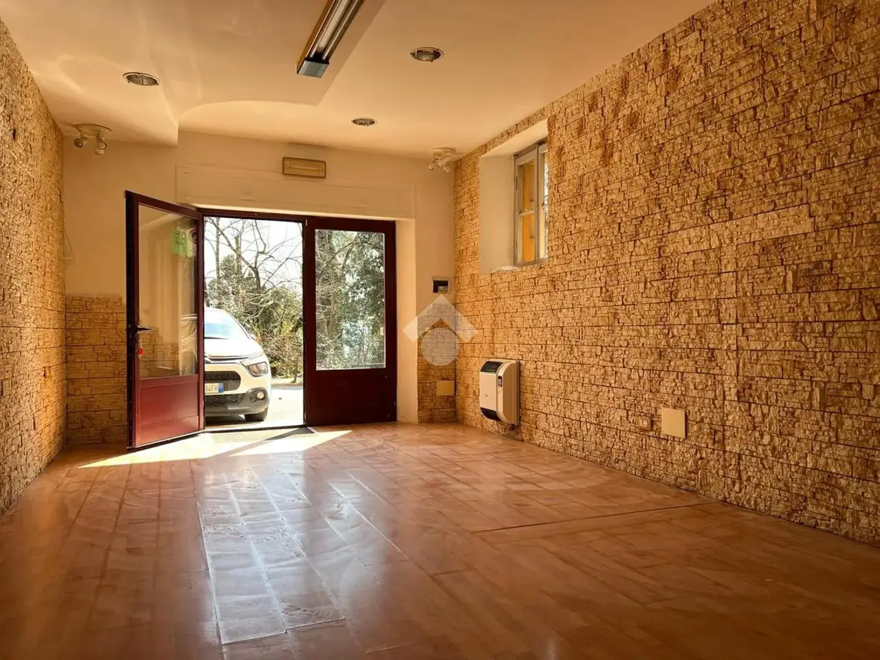 Negozio in Via Brunamonti 16, Perugia, {3} - Foto 2
