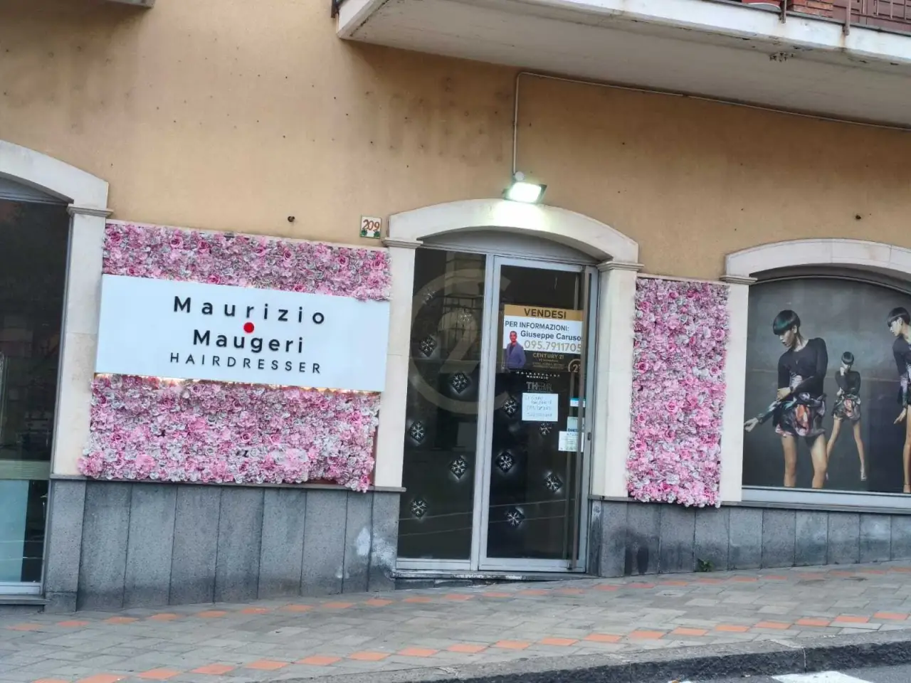Parrucchiere in Via Etnea 209, Tremestieri Etneo, {3} - Foto 1
