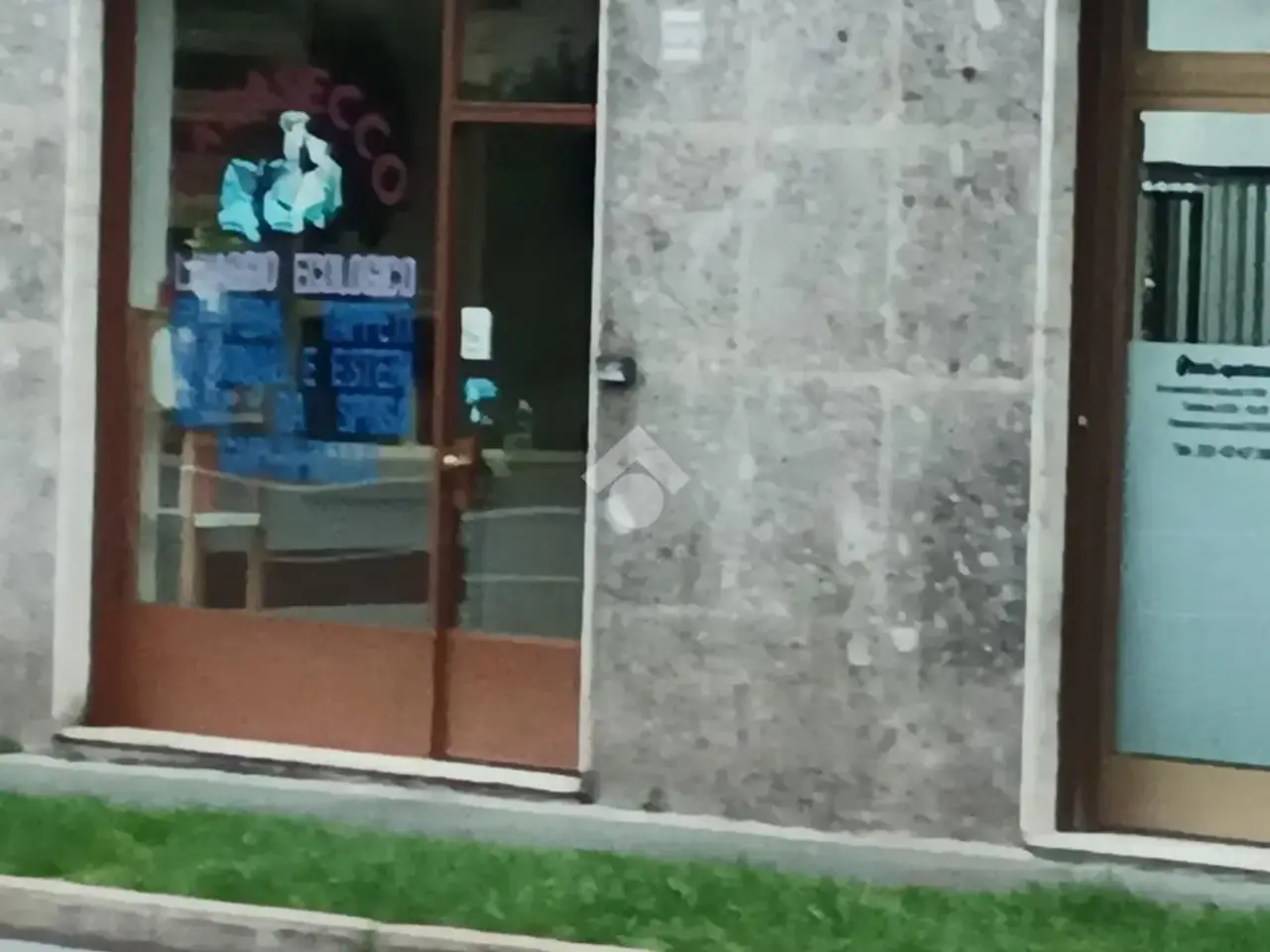 Negozio in Via Sempione 234, San Vittore Olona, {3} - Foto 1