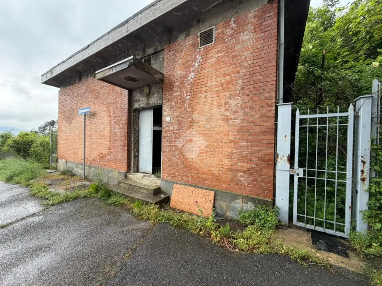 Magazzino in Via Tonino Serenari 4, Loiano, {3} - Foto 1