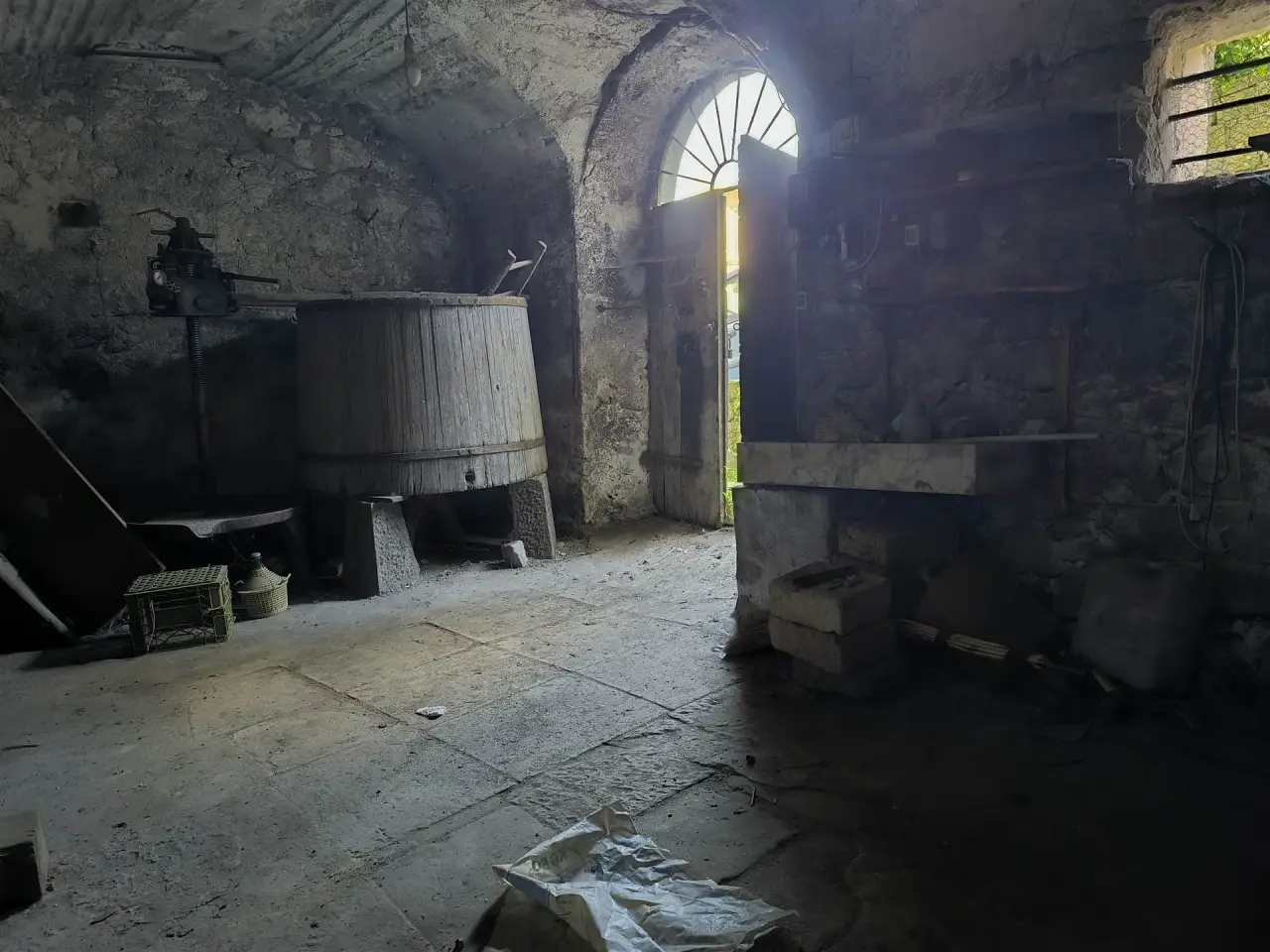 Magazzino in , Montefiascone, {3} - Foto 1