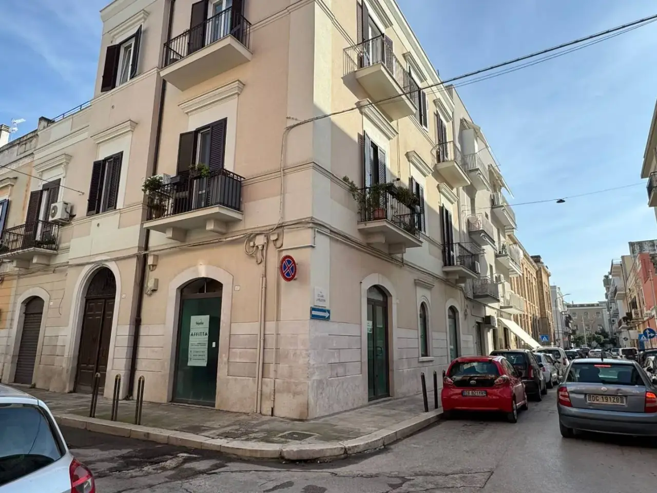 Negozio in Via Lambertini 39, Trani, {3} - Foto 2