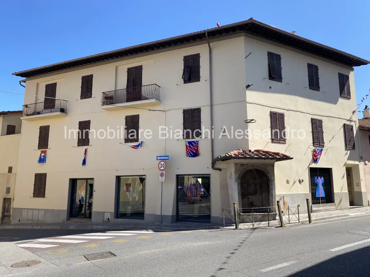 Negozio in Via della Nave a Rovezzano 2, Bagno A Ripoli, {3} - Foto 1