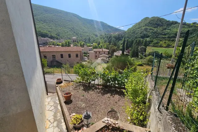 Einfamilienhaus in Via Orchi, Foligno - Foto 1