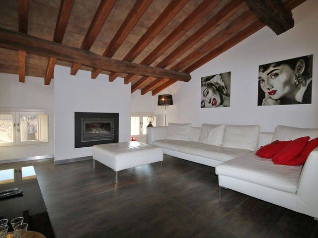 2-room flat in Strada Sant'Anna, Parma - Photo 1