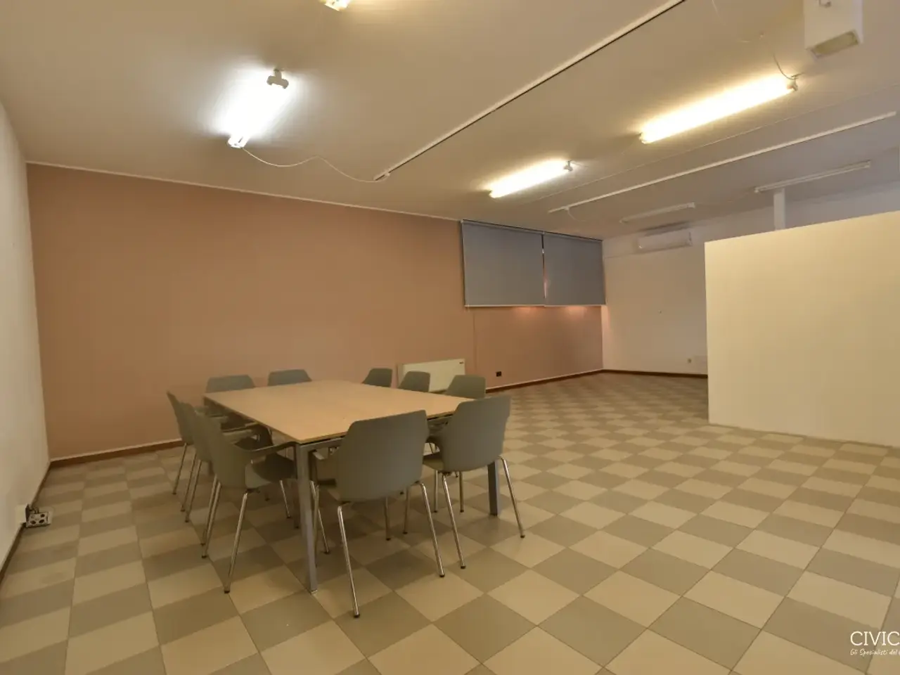 Palazzina commerciale in Viale Strasburgo, Rubano, {3} - Foto 1