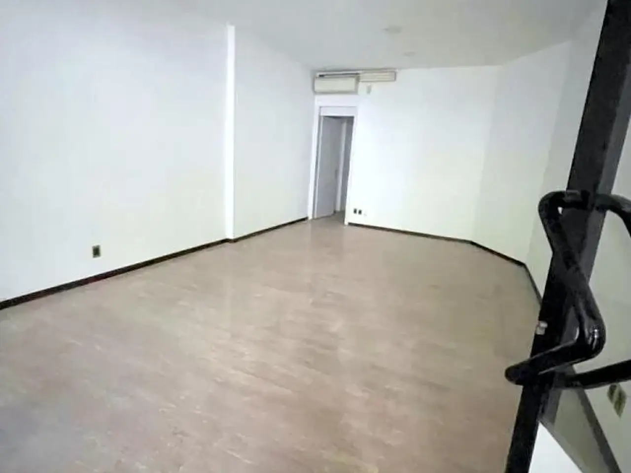 Negozio in Viale Stazione, Montegrotto Terme, {3} - Foto 1