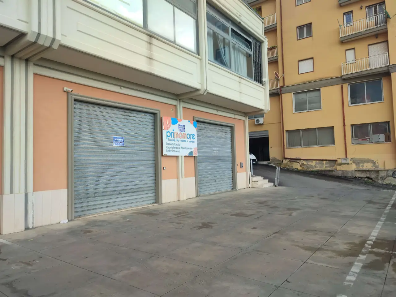 Negozio in Via Babbaurra, San Cataldo, {3} - Foto 1