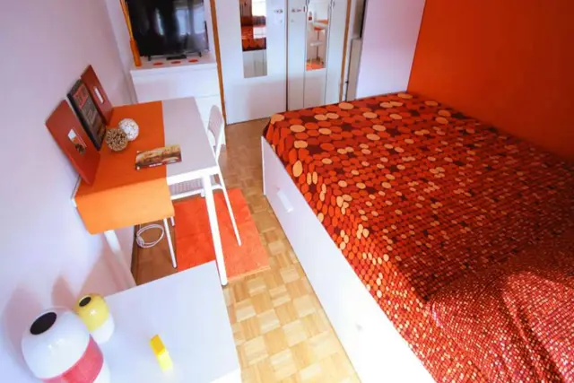 Room in {3}, Via Tortona - Photo 1