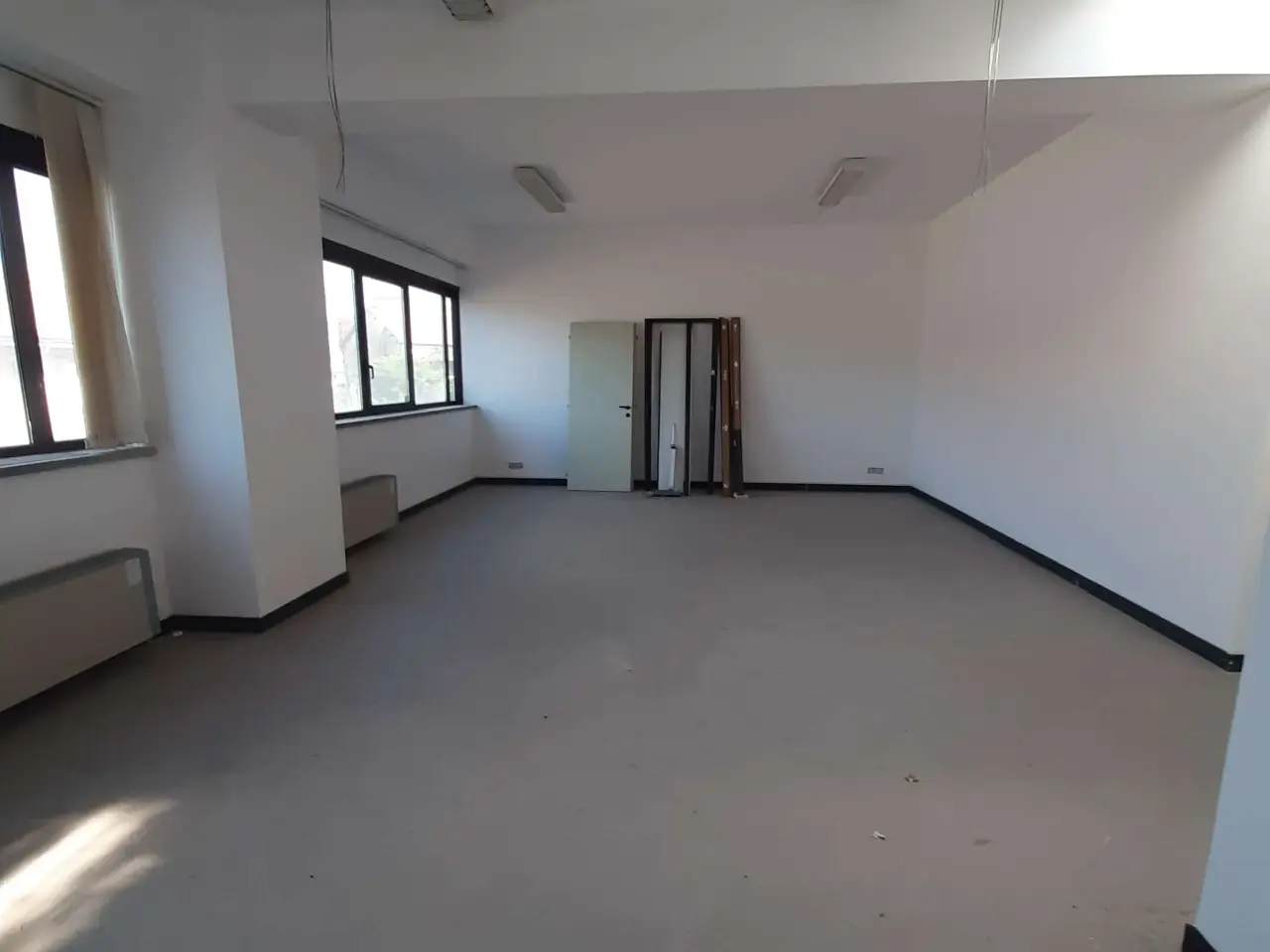Ufficio in , Sarzana, {3} - Foto 1