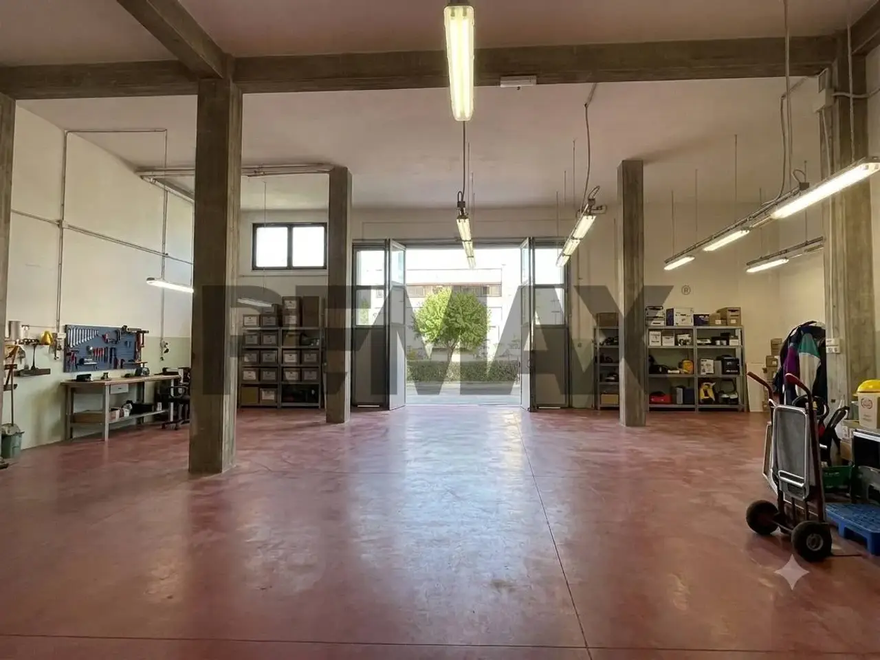 Laboratorio in , Monsano, {3} - Foto 1