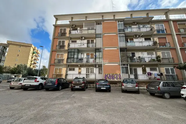 4-room flat in Via Guido Dorso, Bari - Photo 1