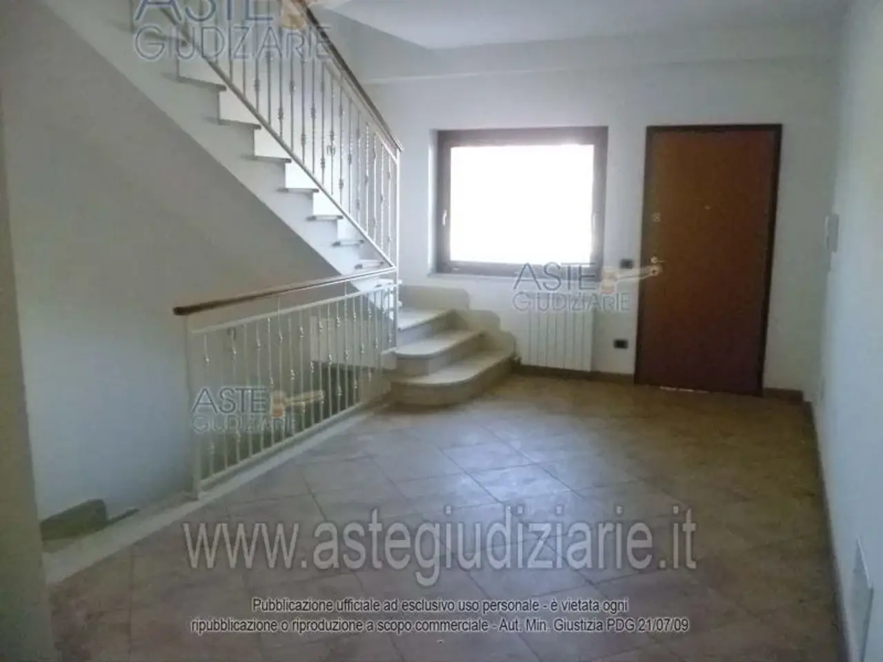 Garage in Via delle Calcare, Rocca Di Papa, {3} - Foto 2