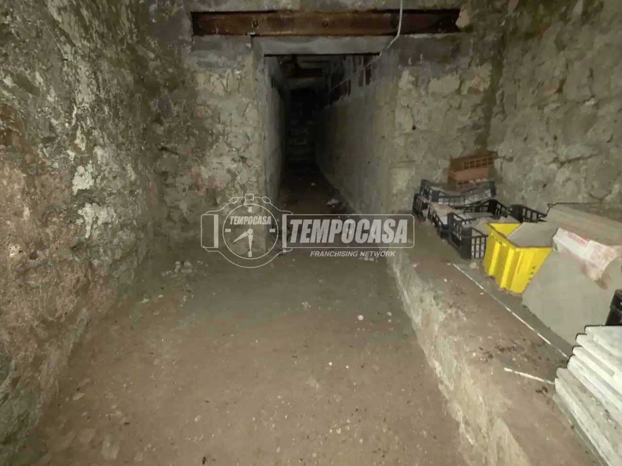 Magazzino in Via Enea, Napoli, {3} - Foto 2