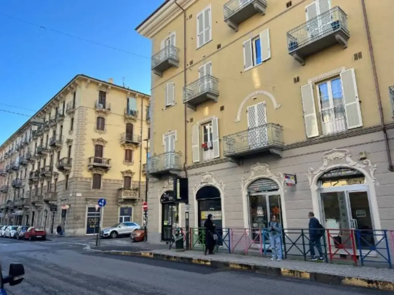 Negozio in Via Frejus 93/E, Torino, {3} - Foto 1
