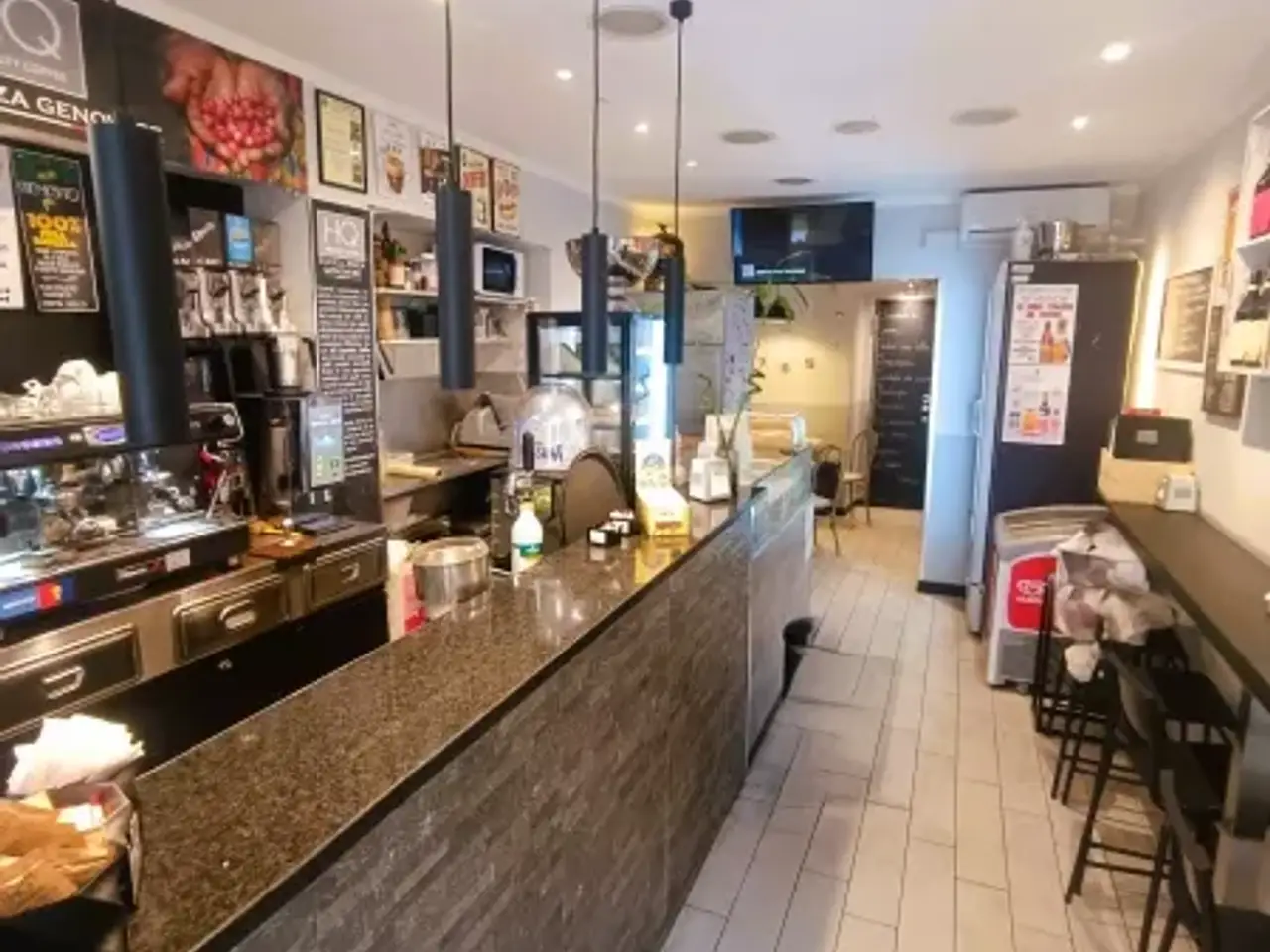 Bar in , Genova, {3} - Foto 2