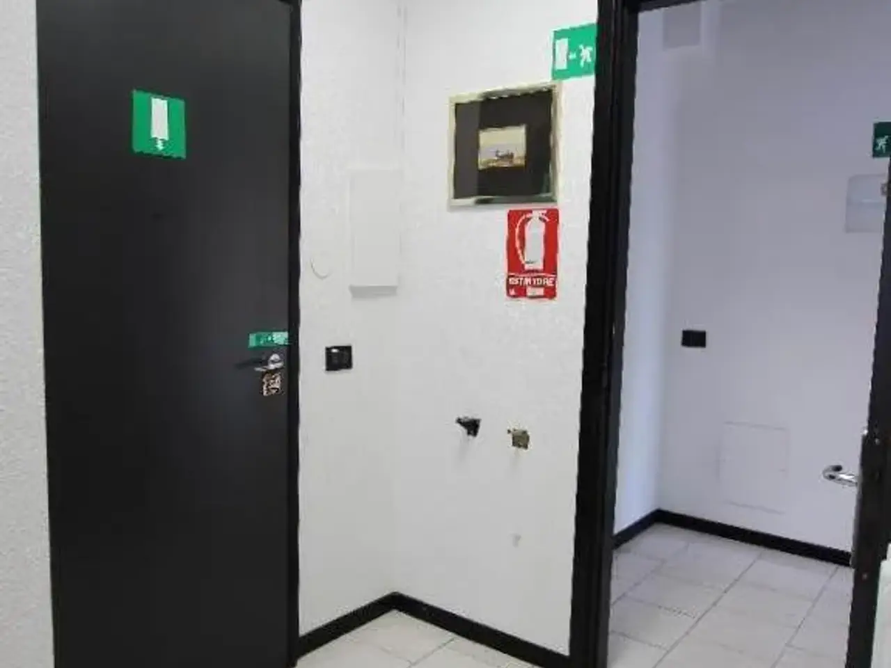 Ufficio in , Calderara Di Reno, {3} - Foto 2