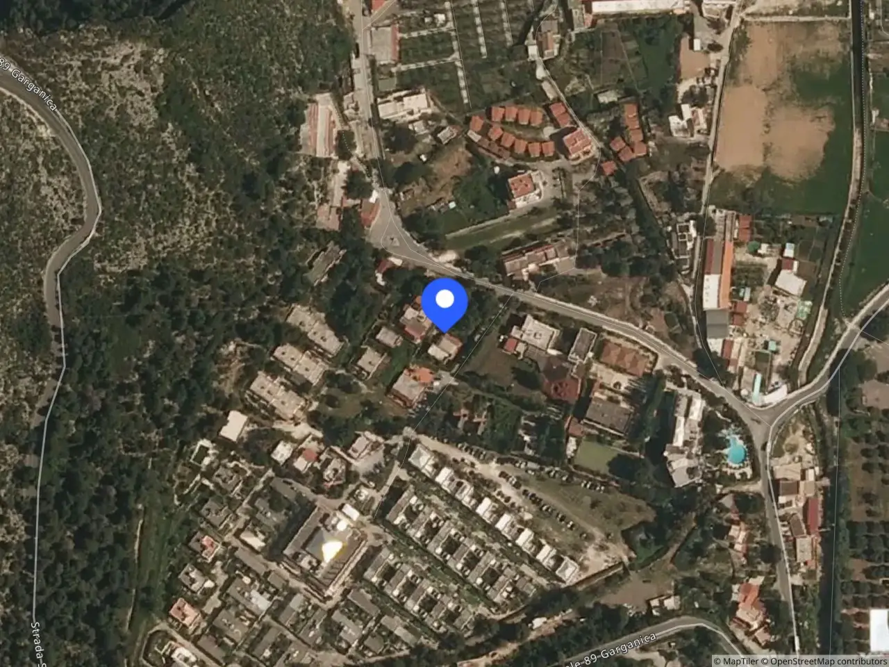 Magazzino in Località Pozzo Valle Clavia, Peschici, {3} - Foto 1