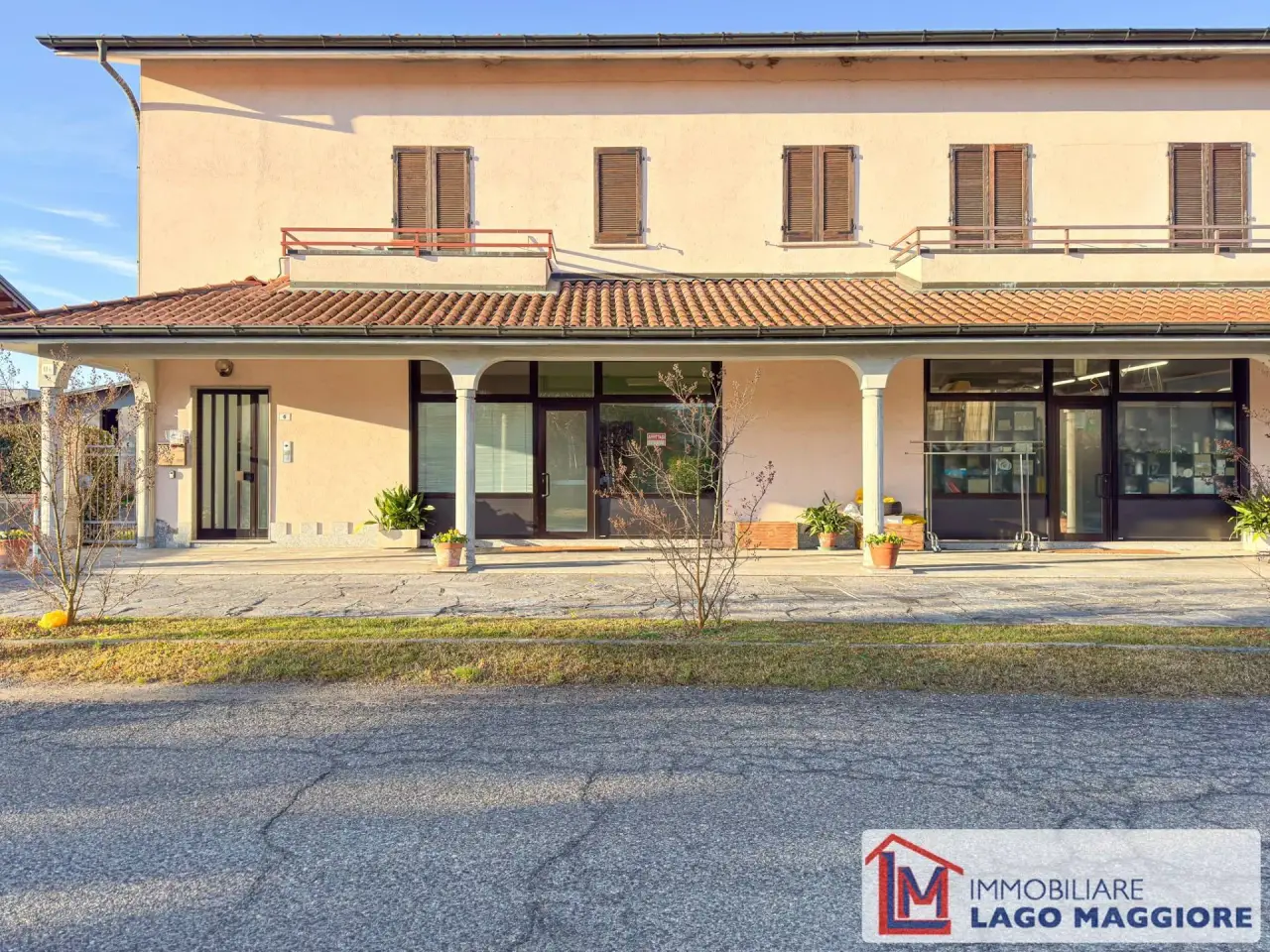 Negozio in Via Lavandè 6, Monvalle, {3} - Foto 1