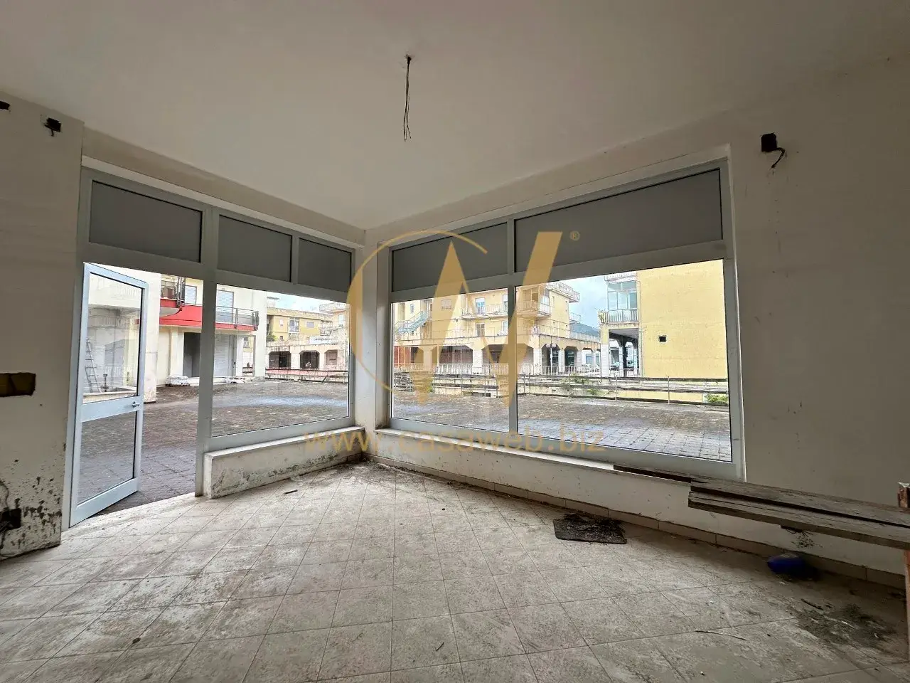 Ufficio in Via Regalone, Casagiove, {3} - Foto 1