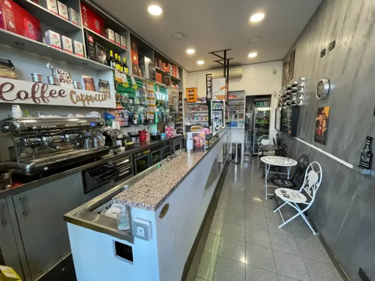 Tabaccheria in Via dei Monti Tiburtini, Roma, {3} - Foto 2