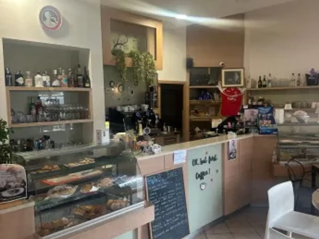 Bar in Viale dell'Appennino, Forli', {3} - Foto 1