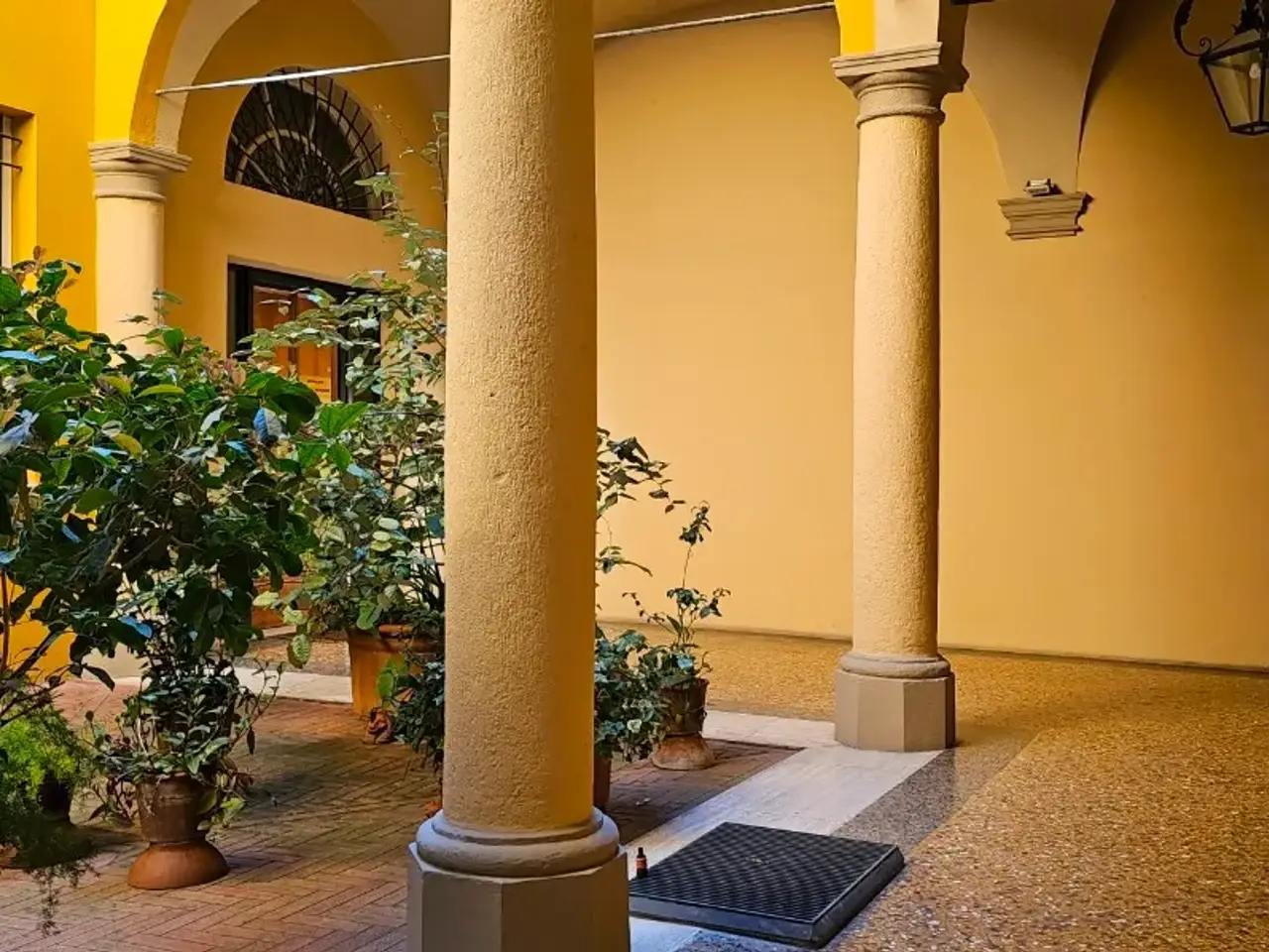 Ufficio in Centro Storico, Bologna, {3} - Foto 2