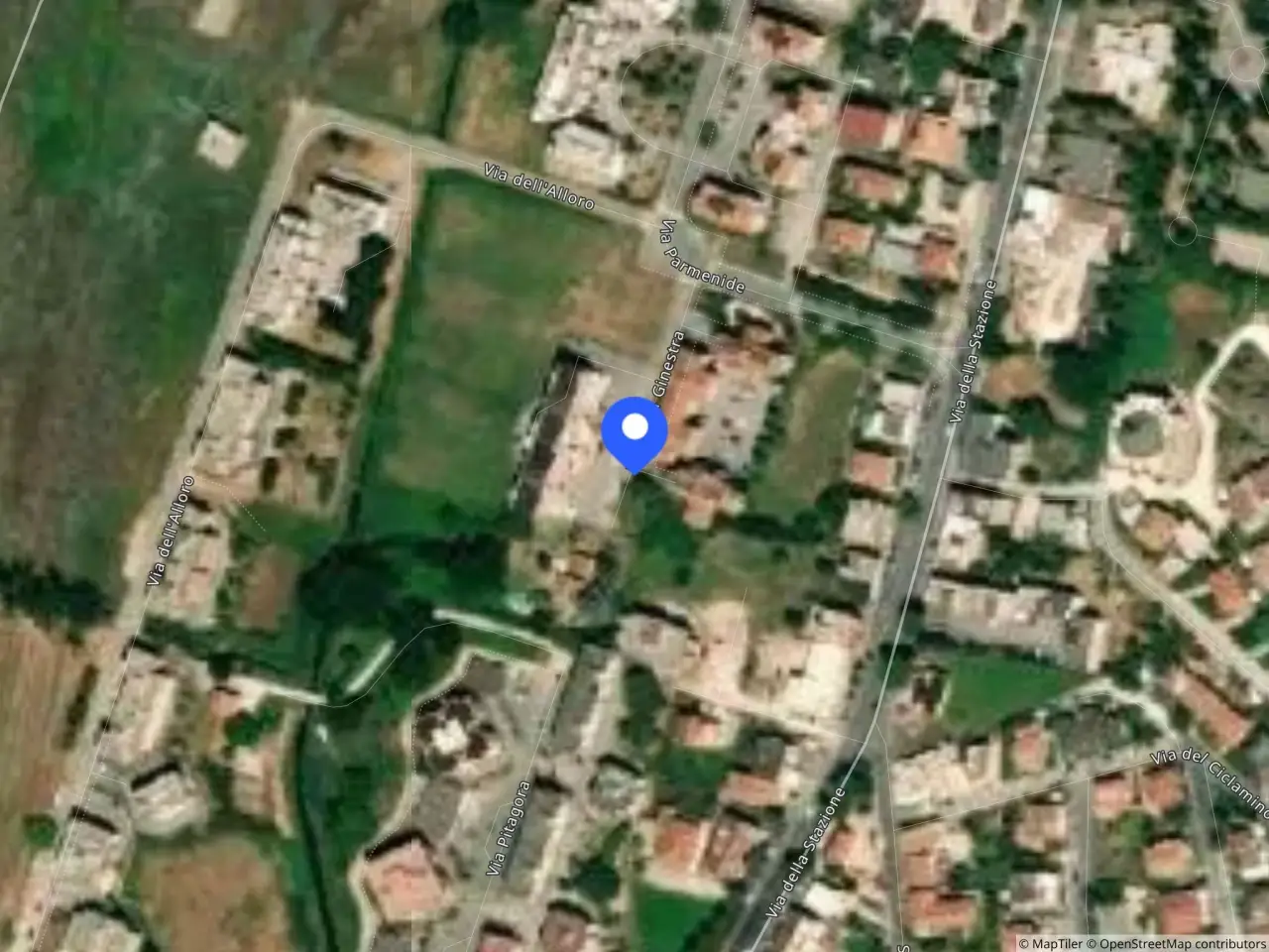 Negozio in Via della Ginestra, 04100 Latina Scalo Lt, Italia 04100, Latina, {3} - Foto 2