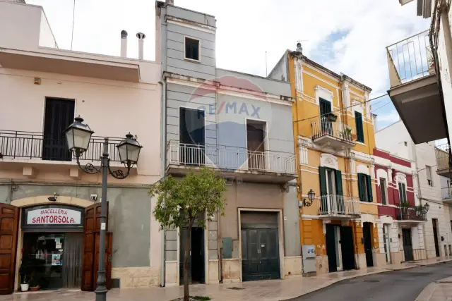 Casa indipendente in Via Cesare Battisti 141, Noicattaro - Foto 1