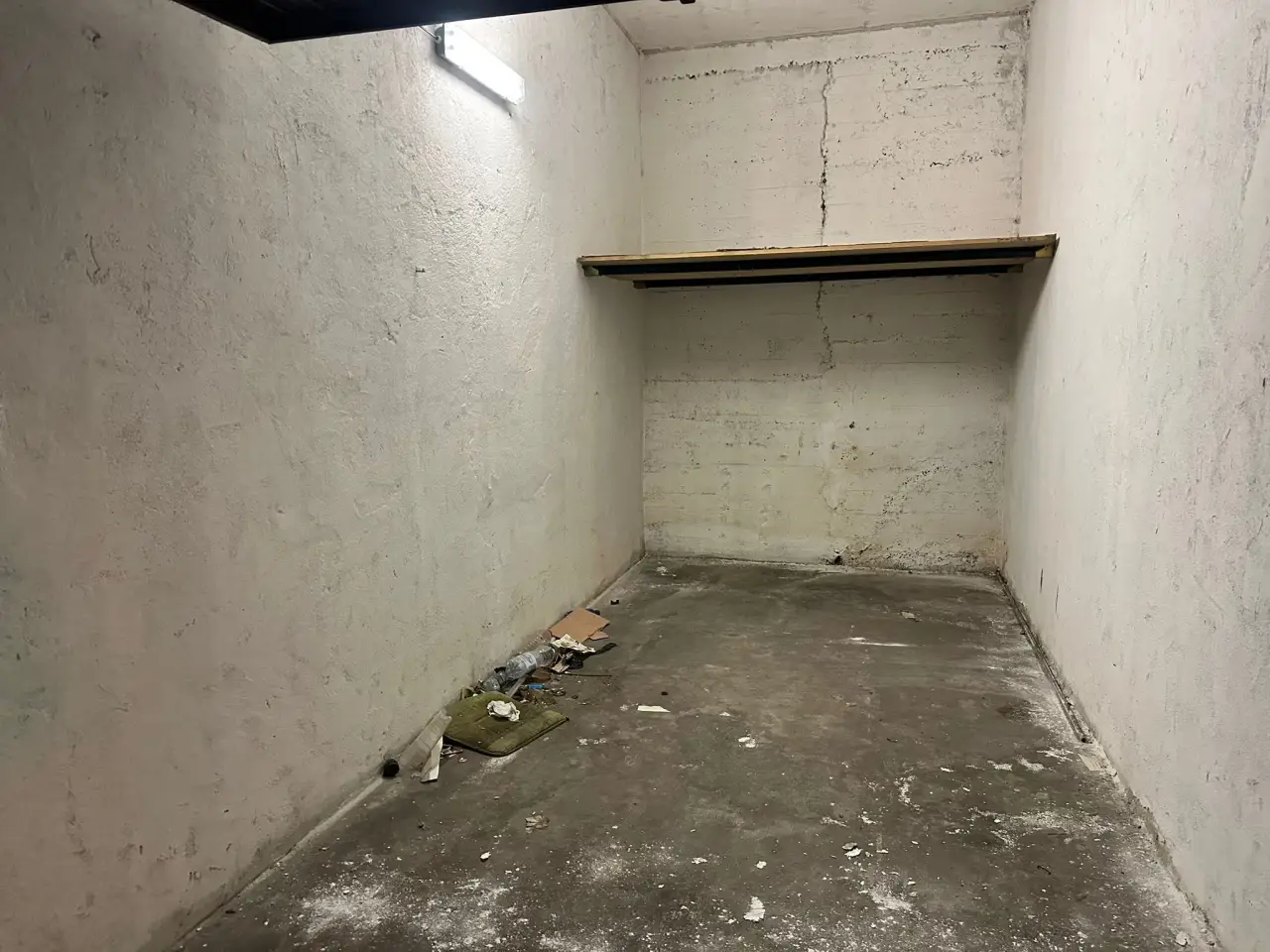 Parcheggio chiuso in Via Pesaro 45, Torino, {3} - Foto 2