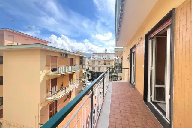 4-room flat in Via Roma 26, Volla - Photo 1